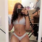 Алена  – девушка для массажа, которая знает все эрогенные зоны, работает в Сочи (Центральный )