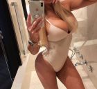 Роза — классический массаж от проститутки - 3000 руб. в час